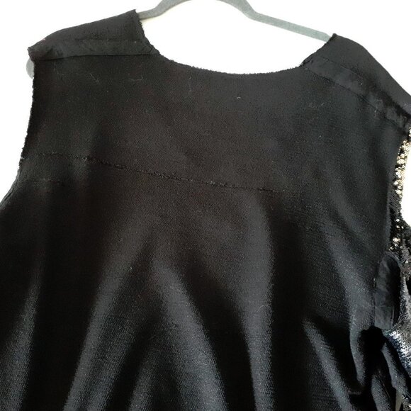 EUC IRO black & silver double faced sequin cold shoulder ruffle sleeve top - Picture 15 of 16